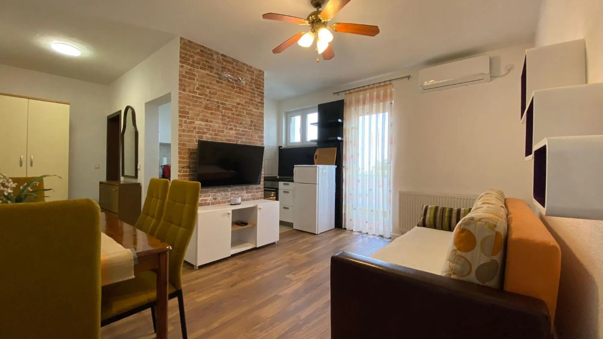 Sanus Apartments Pula